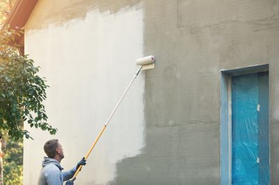 Applying Exterior Paint